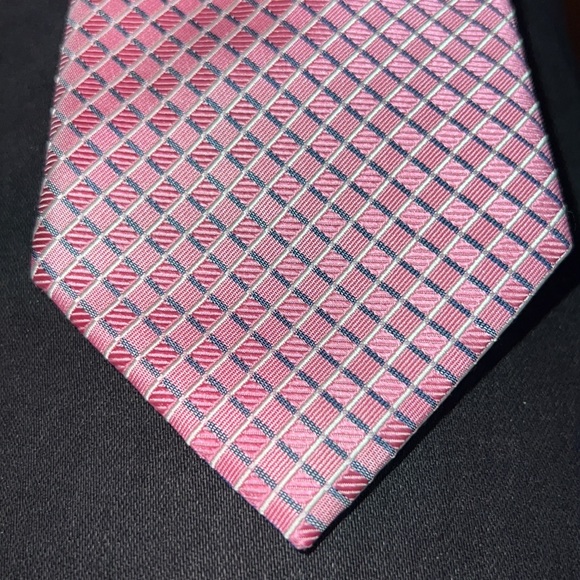 Jos. A. Bank Other - Silk Jos. A. Bank tie.